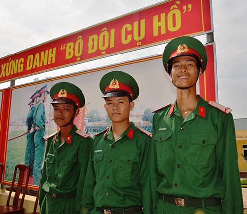 Gặp nhau trên bục tuyên dương