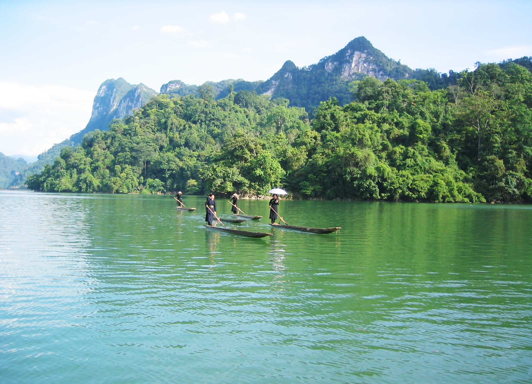 QUẢNG BÁ DU LỊCH VIỆT QUA PHIM