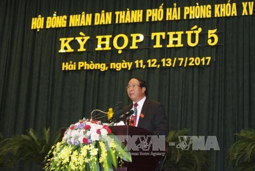 Hội đồng nhân dân các địa phương thông qua nhiều nghị quyết quan trọng