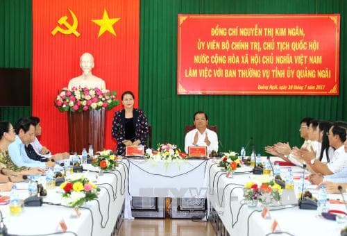 Chủ tịch Quốc hội Nguyễn Thị Kim Ngân thăm và làm việc tại tỉnh Quảng Ngãi