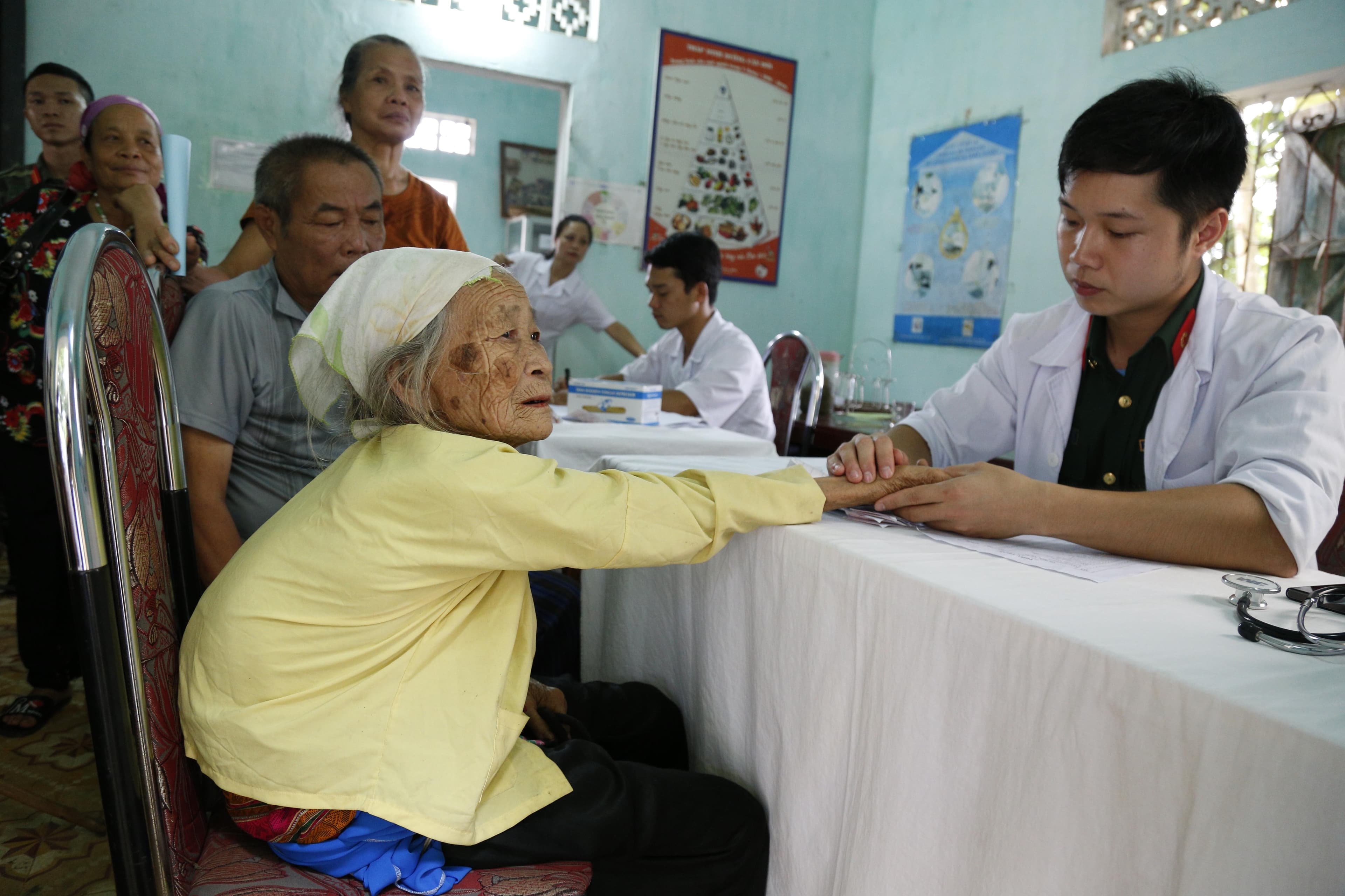 Hành quân “đền ơn đáp nghĩa”