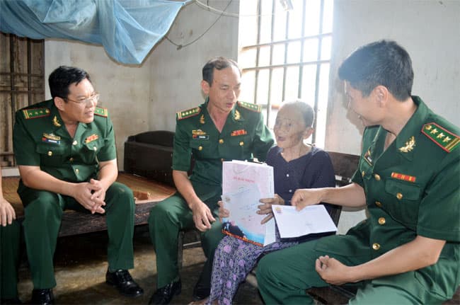 Cả nước chung tay