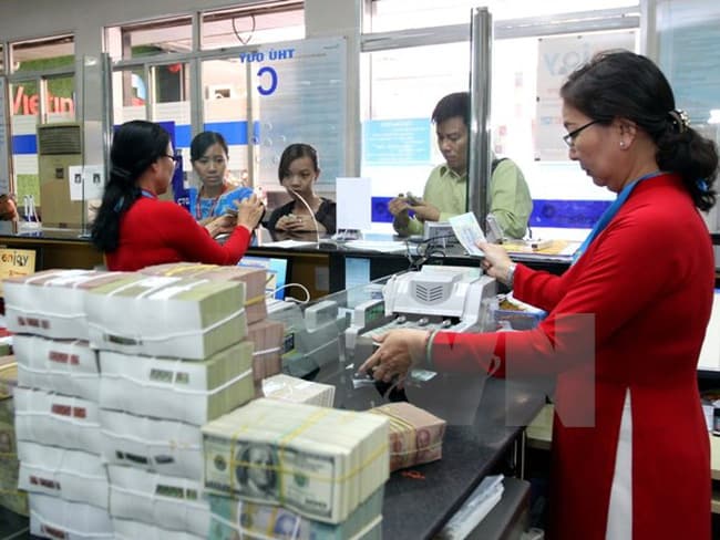 GIẢM GÁNH NẶNG CHI PHÍ CHO NỀN KINH TẾ