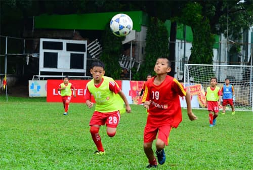 Sôi nổi giải bóng đá “Thách thức Lotteria Cup 2017” khu vực TP Hồ Chí Minh