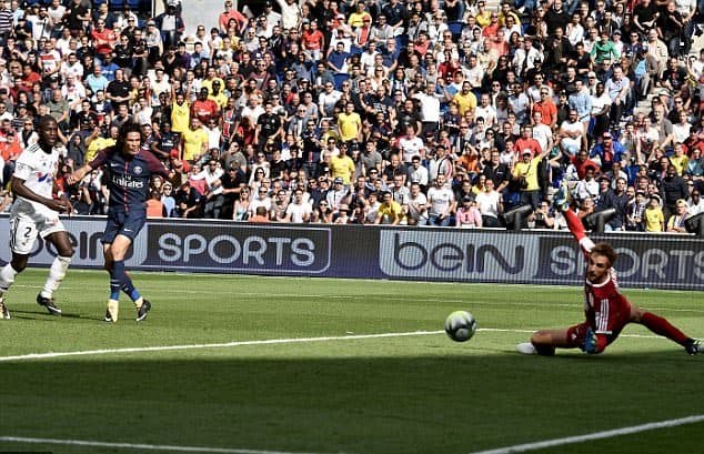 PSG ra quân thắng lợi dù vắng Neymar
