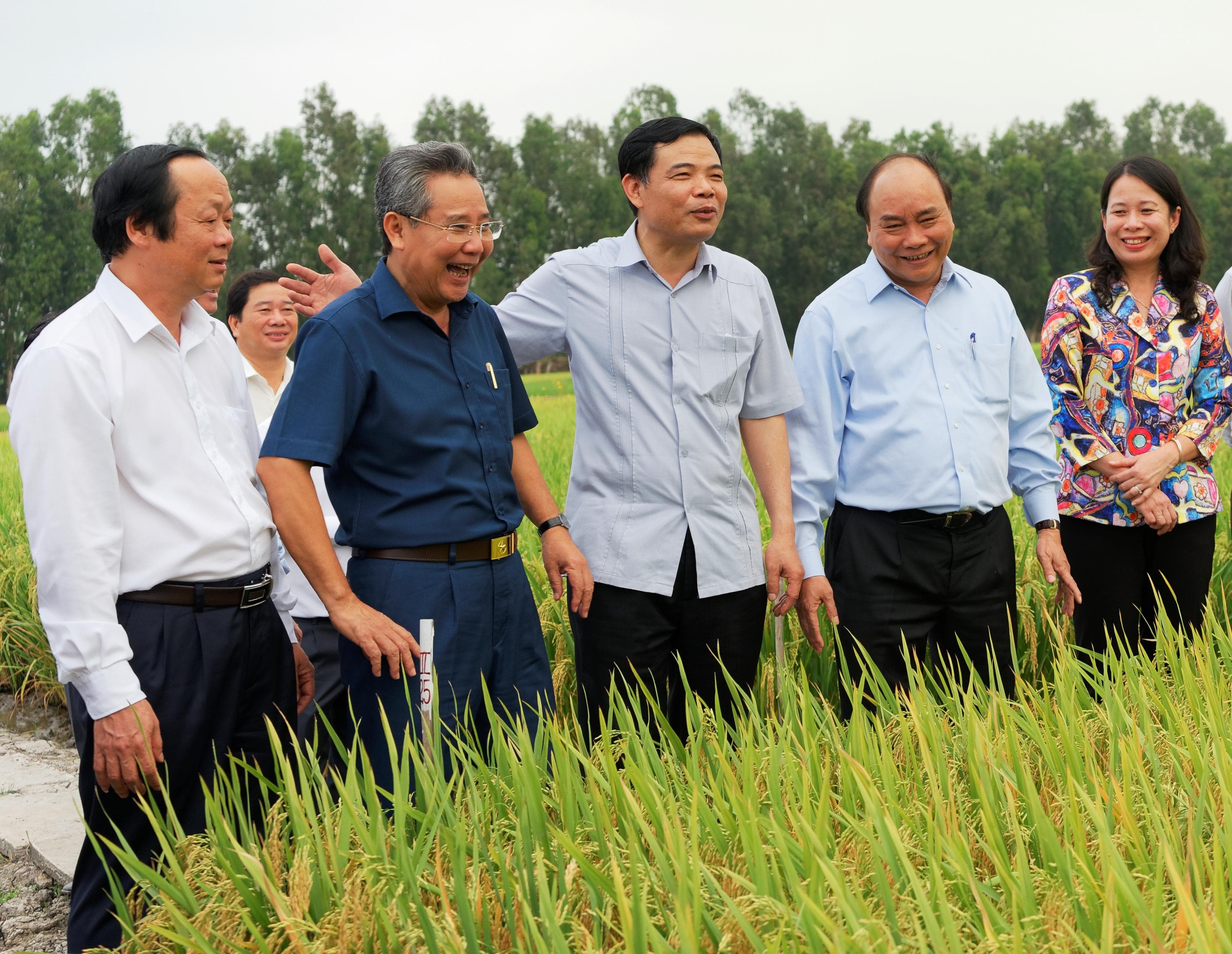 Nhân nghĩa và khát vọng giúp nông dân thoát nghèo