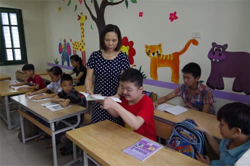 "Mẹ Ngọc" ở Trường Hy Vọng