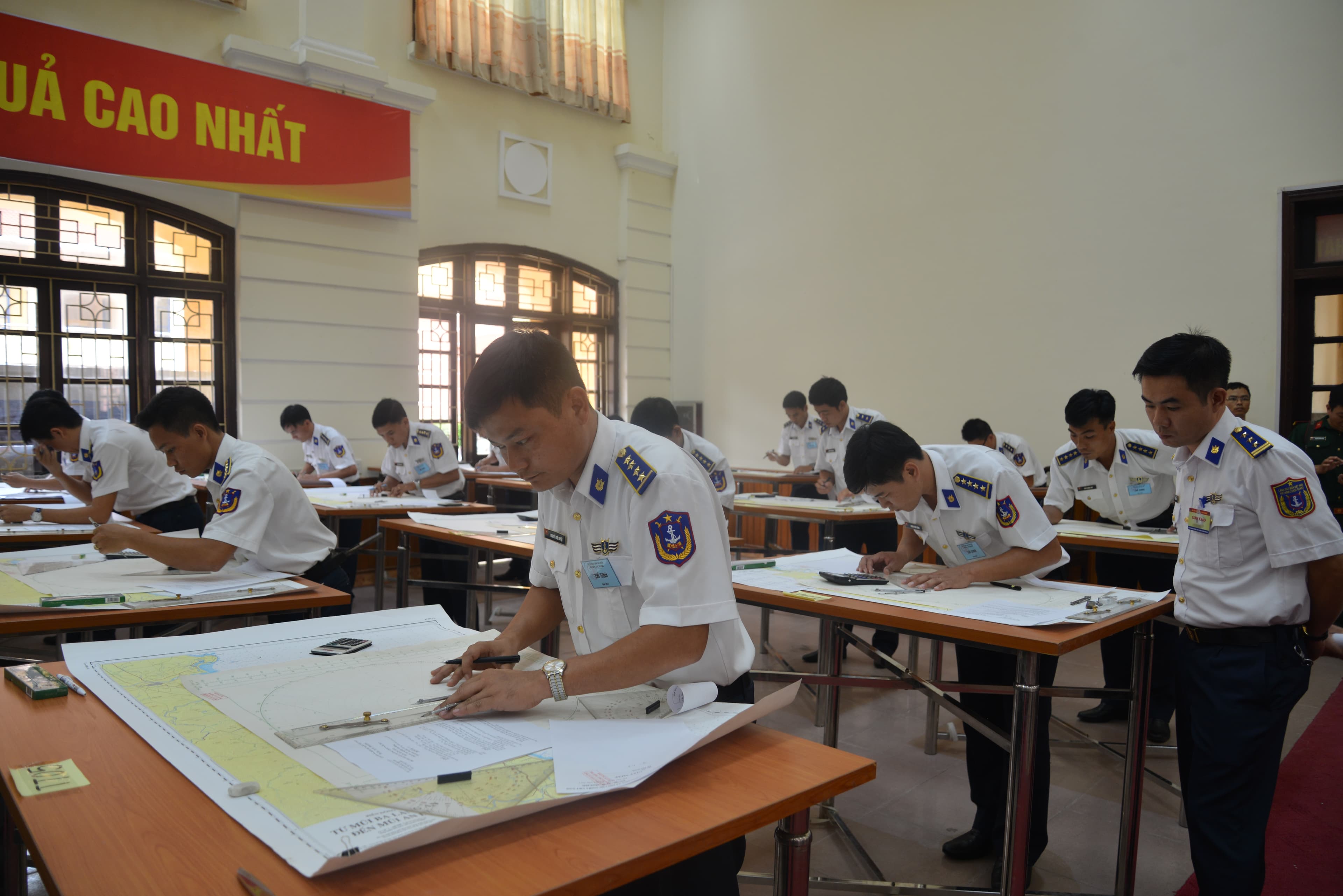 Khai mạc Hội thi thuyền trưởng, chính trị viên tàu Cảnh sát biển