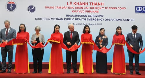 Khai trương Trung tâm đáp ứng khẩn cấp sự kiện y tế công cộng khu vực phía Nam
