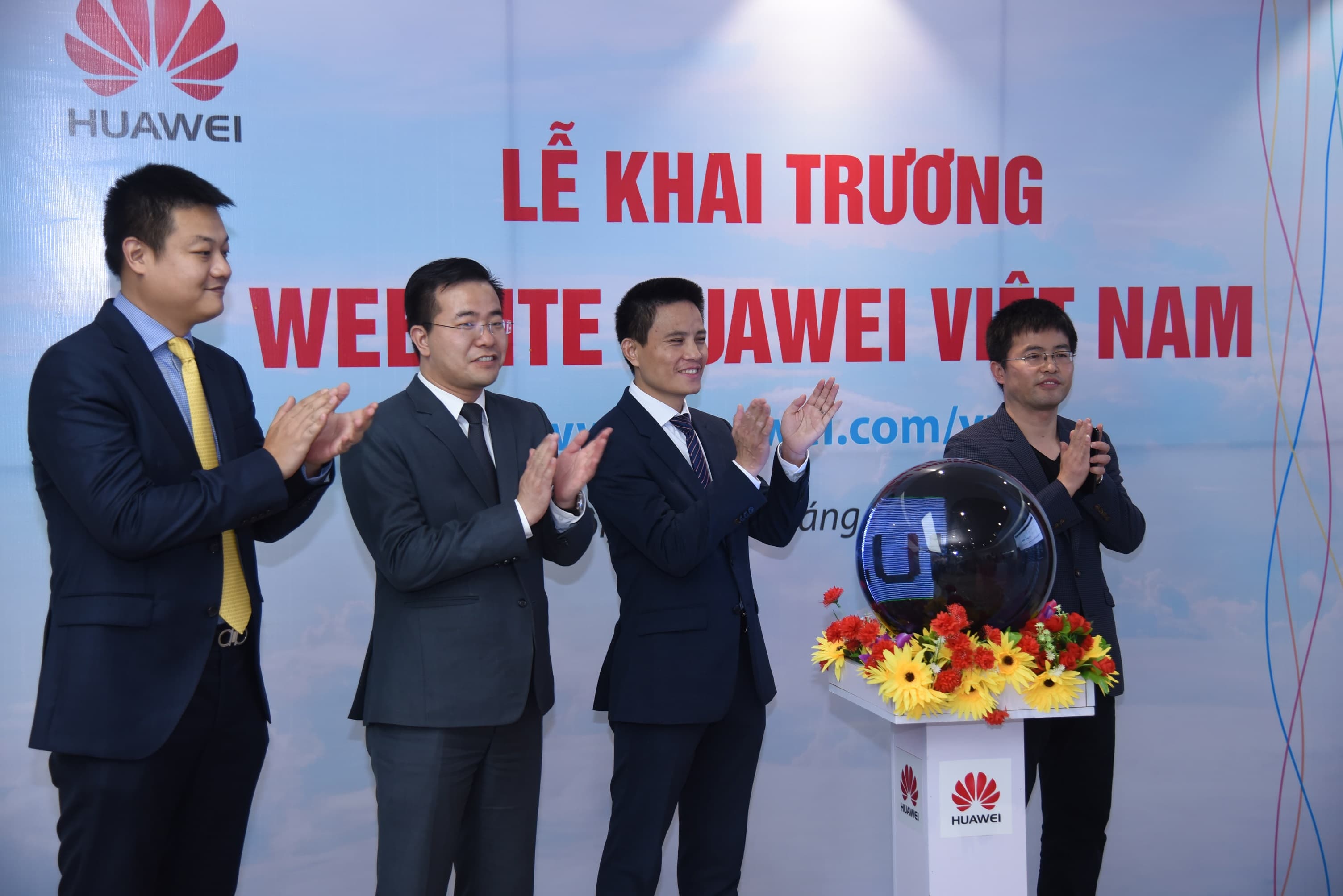 Huawei Việt Nam khai trương website và các hoạt động truyền thông