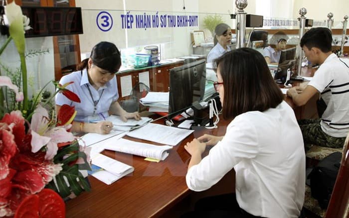 CÁN BỘ CỐT "TINH"