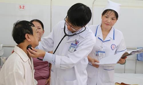 Đắk Lắk cấp cứu thành công bệnh nhân hẹp động mạch cảnh trong