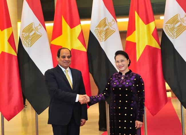 Chủ tịch Quốc hội Nguyễn Thị Kim Ngân hội kiến Tổng thống Ai Cập Abdel Fattah Al Sisi