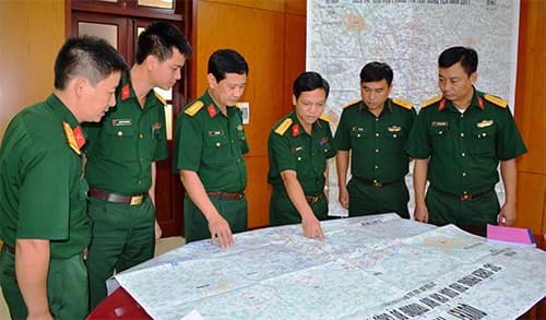 Tập trung xây dựng khu vực phòng thủ ngày càng vững chắc