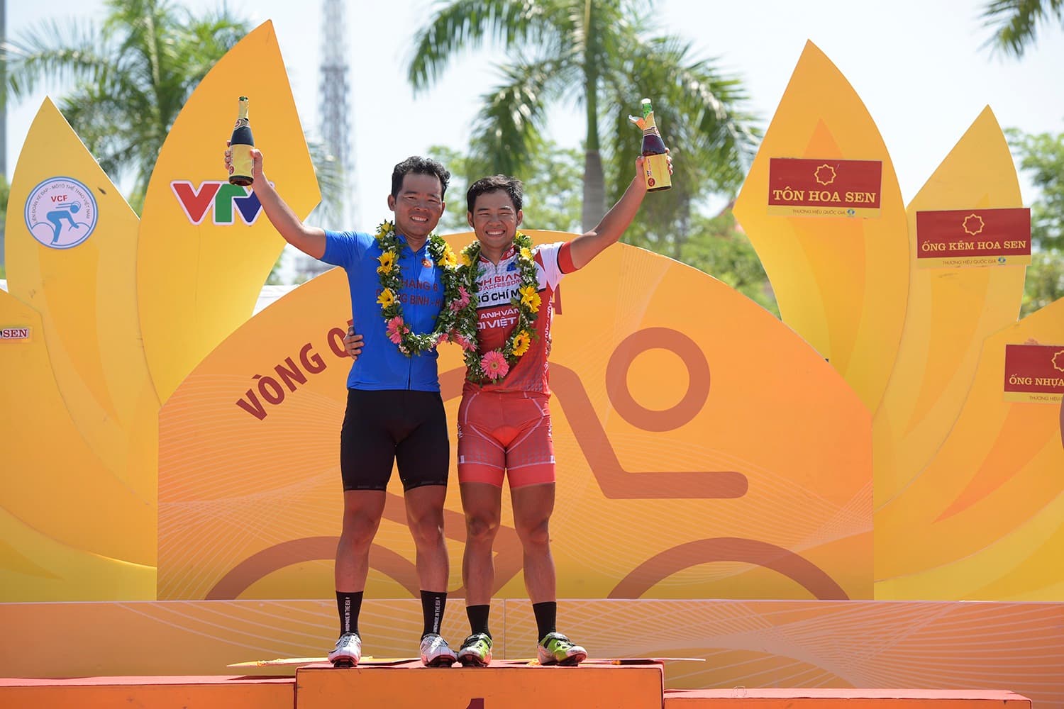 Anh em Lê Nguyệt Minh và Lê Văn Duẩn về nhất, nhì chặng 8