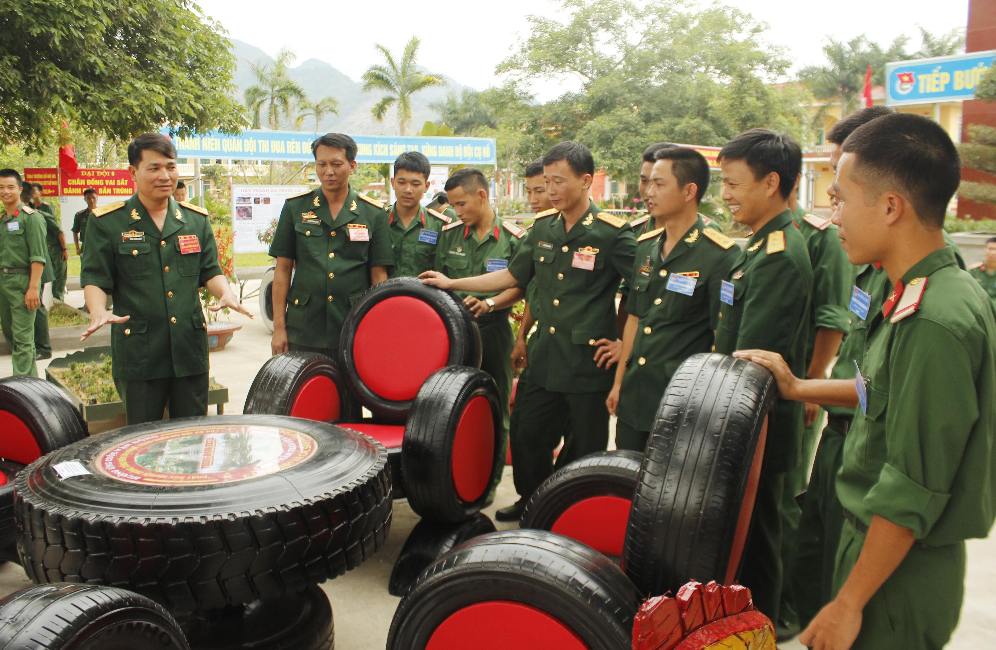 Xanh hóa doanh trại ở Trung đoàn 335