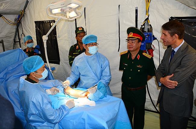 Bế mạc huấn luyện thực hành trên bộ trang bị Bệnh viện dã chiến cấp 2