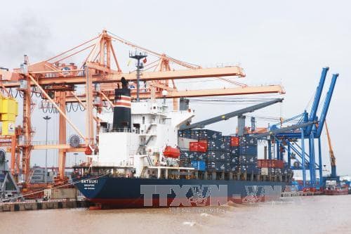 Gỡ "nút thắt" cho hàng hóa xuất nhập khẩu