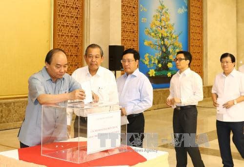 Văn phòng Chính phủ quyên góp ủng hộ đồng bào miền Trung bị thiệt hại do bão số 10