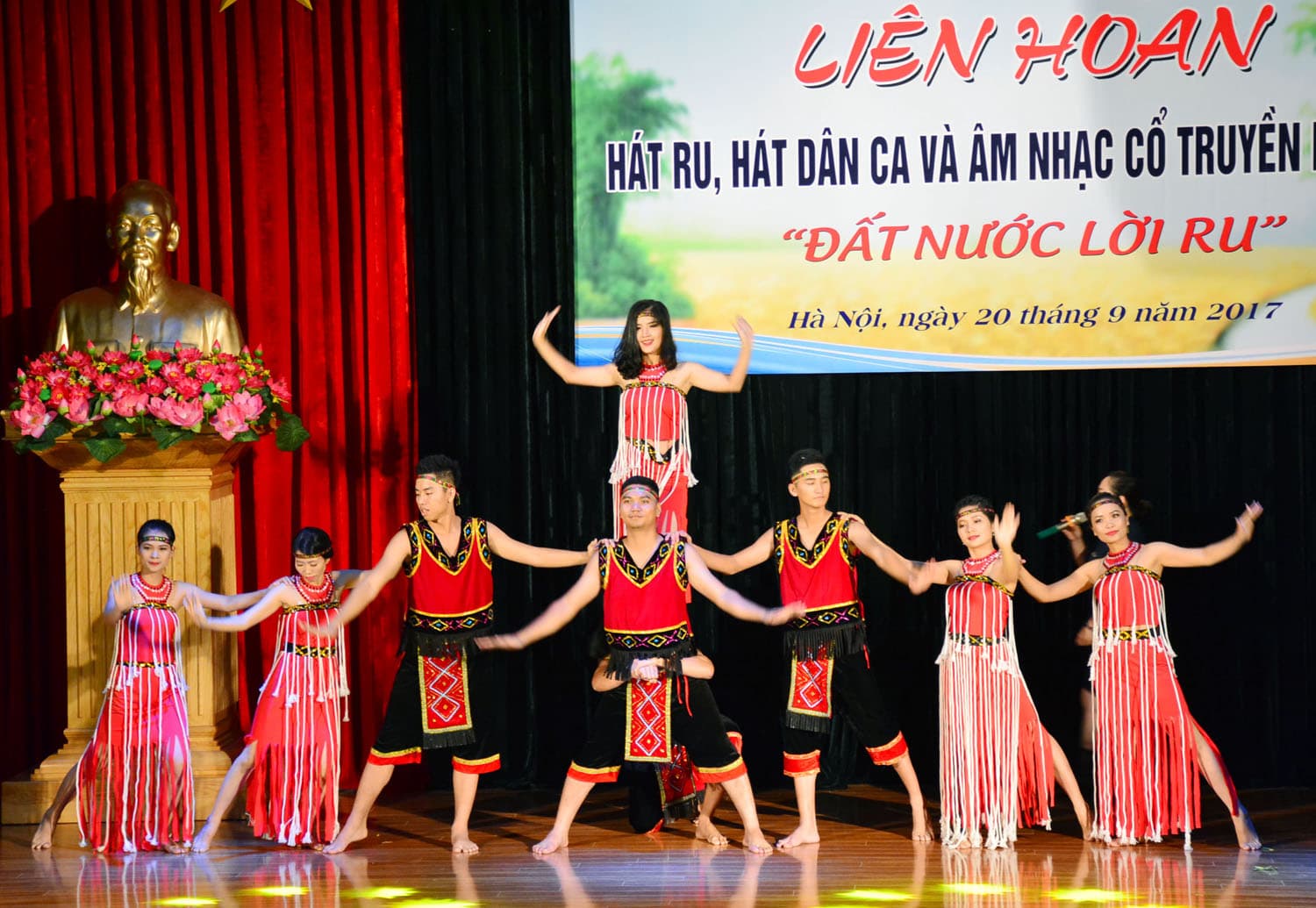Liên hoan hát ru, hát dân ca và âm nhạc cổ truyền Bộ Tư lệnh Cảnh sát biển