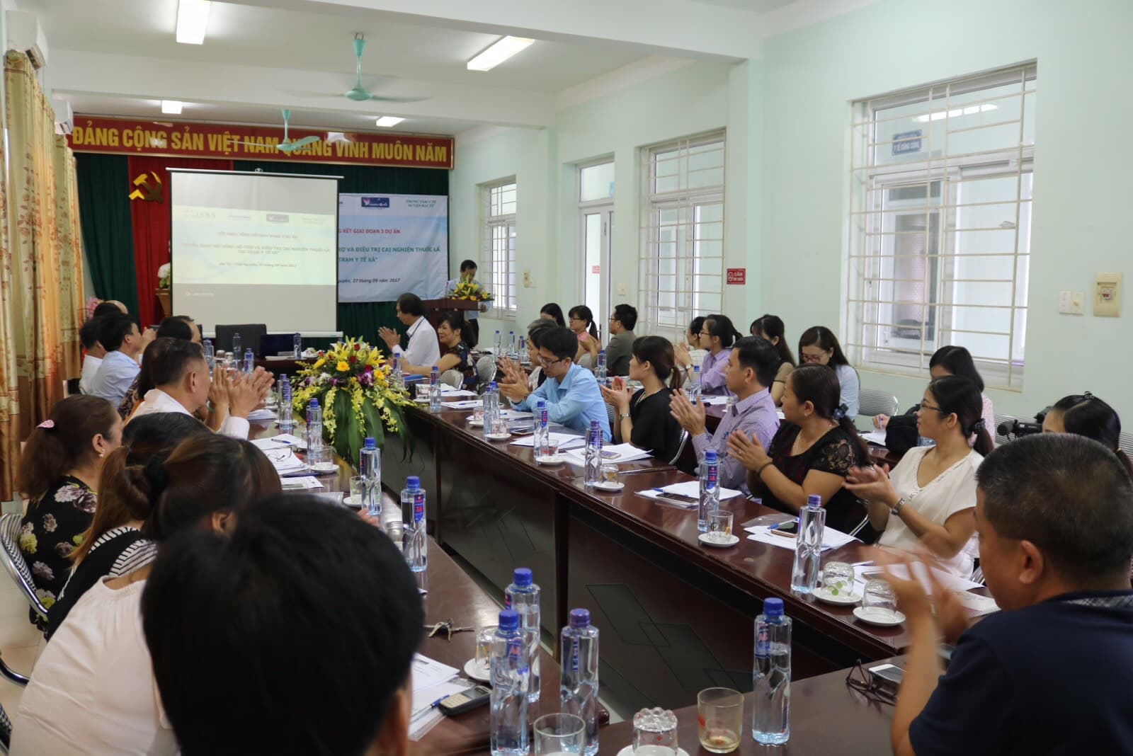 Tư vấn, hỗ trợ điều trị bệnh nhân cai nghiện thuốc lá