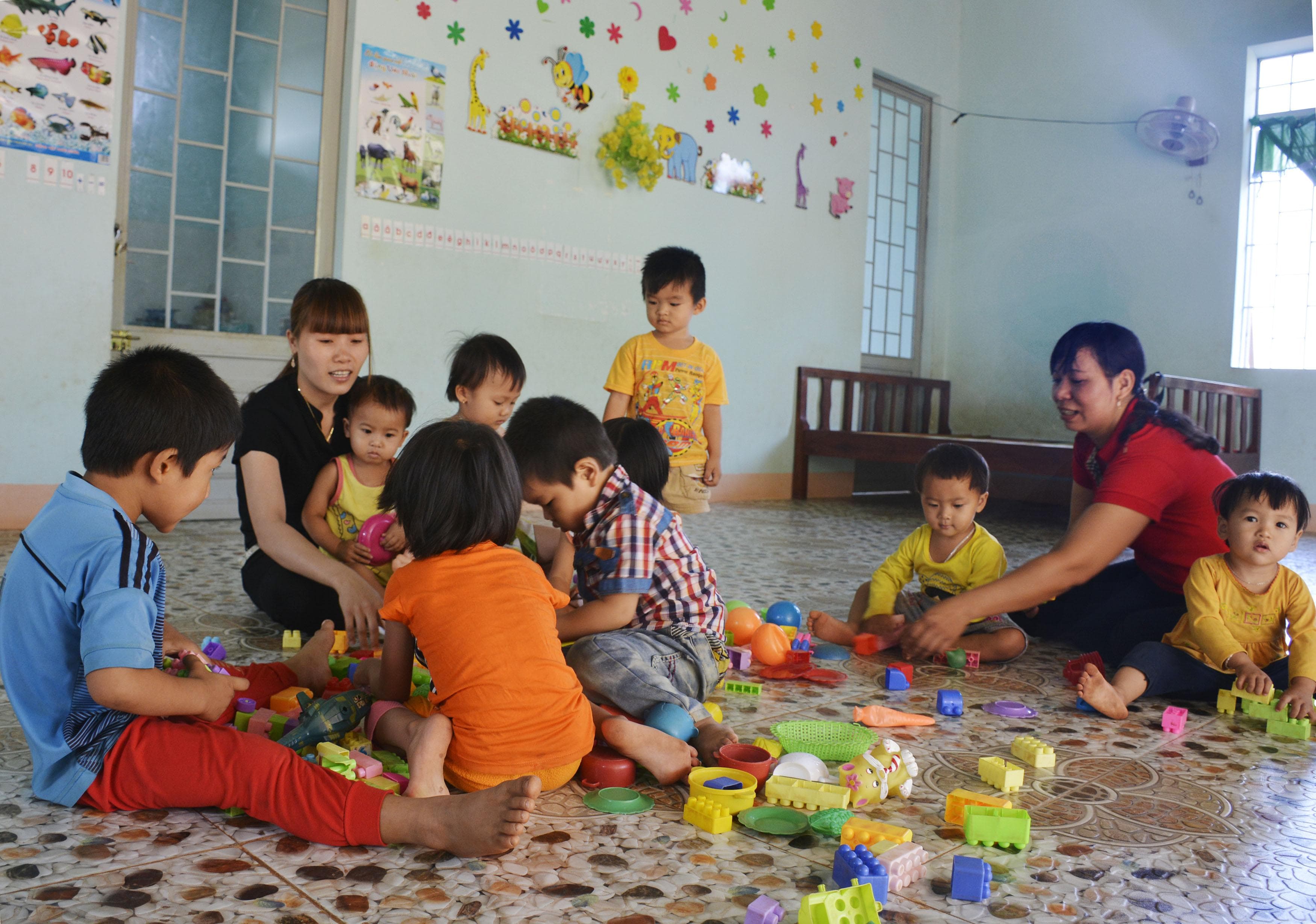 Ươm "mầm xanh” nơi biên giới