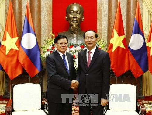Chủ tịch nước Trần Đại Quang tiếp Thủ tướng Lào Thongloun Sisoulith