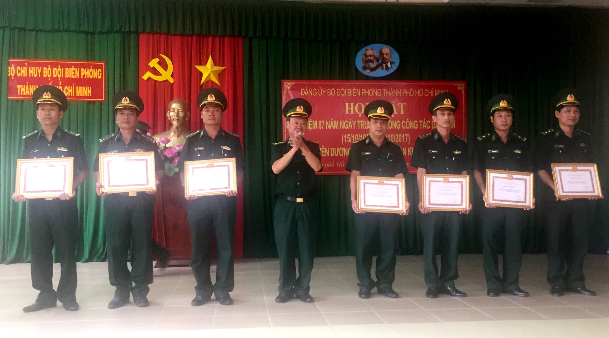 Bộ đội Biên phòng TP Hồ Chí Minh tuyên dương điển hình dân vận khéo