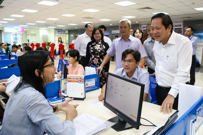 ỨNG DỤNG MẠNG XÃ HỘI GIẢI QUYẾT VIỆC CÔNG