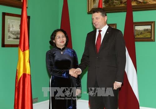 Phó chủ tịch nước Đặng Thị Ngọc Thịnh thăm chính thức Cộng hòa Latvia