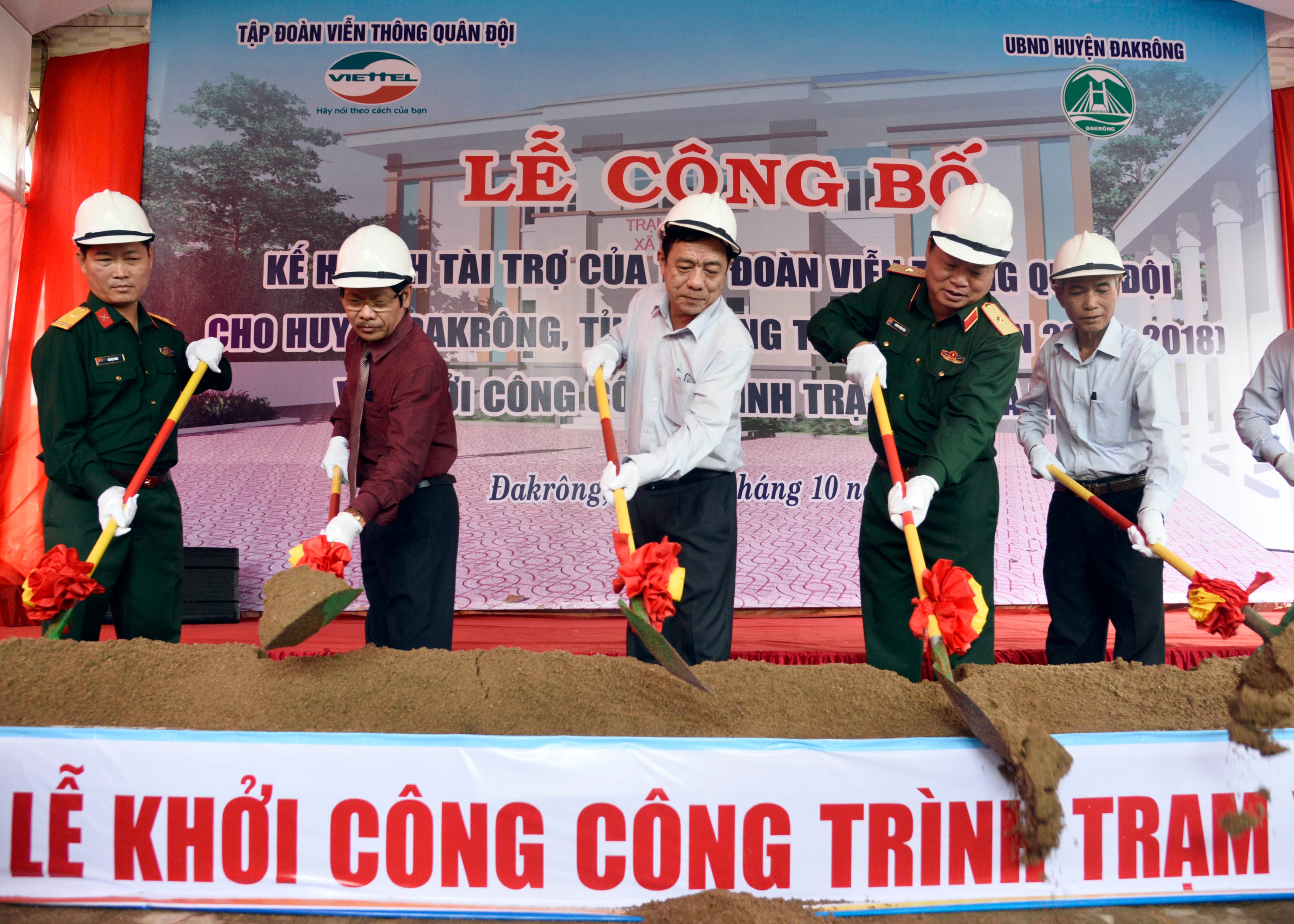 Viettel hỗ trợ bà con nhân dân huyện Đakrông thoát nghèo
