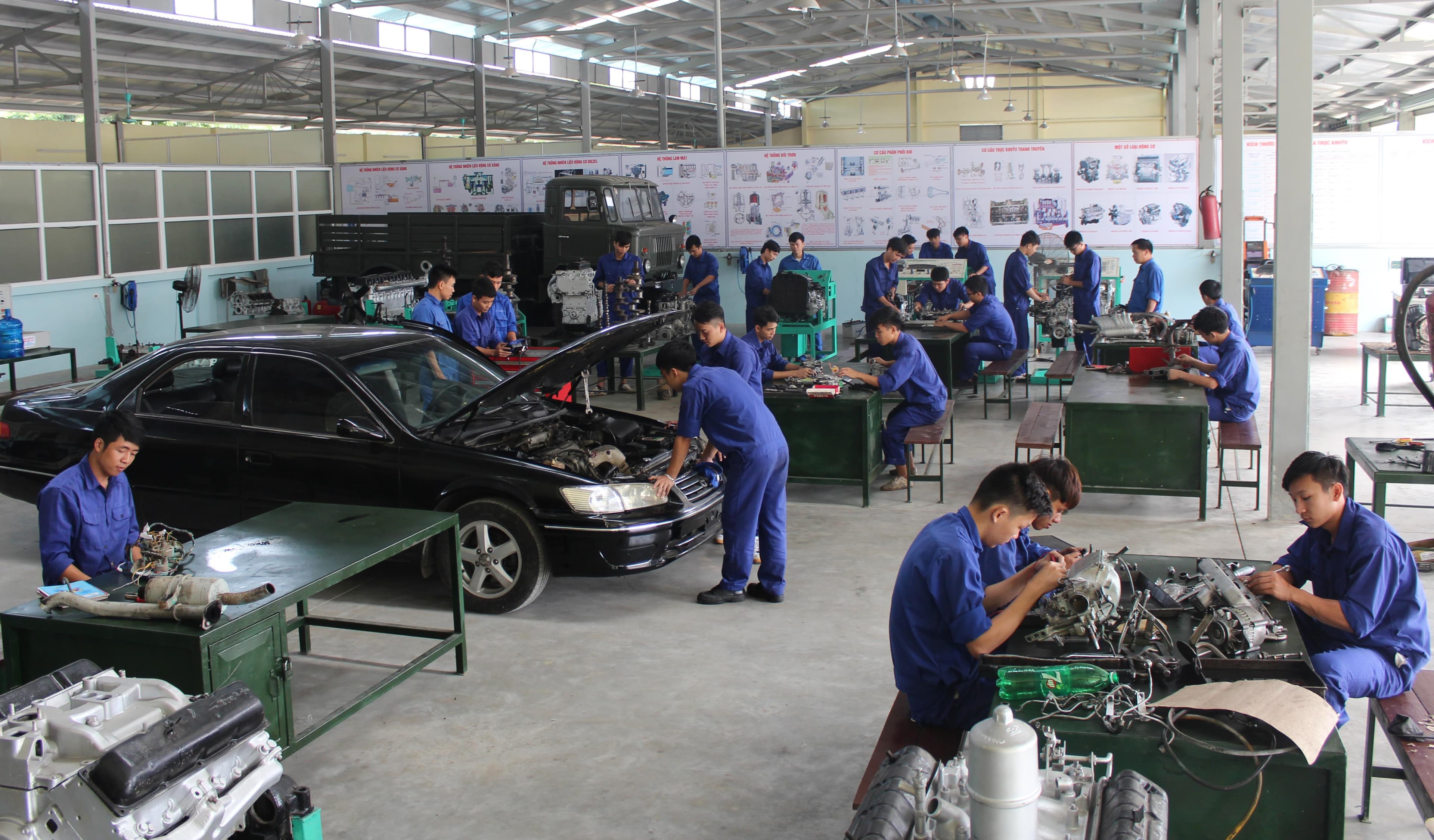 Thi đua thực chất, tạo động lực phấn đấu