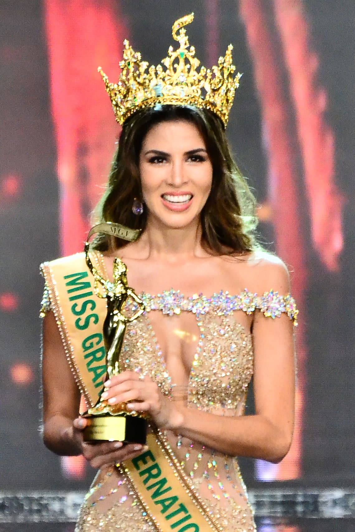 Người đẹp Peru đăng quang Hoa hậu Hòa bình thế giới 2017