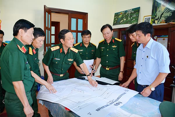 Gắn sản xuất với thực hiện hiệu quả nhiệm vụ quốc phòng