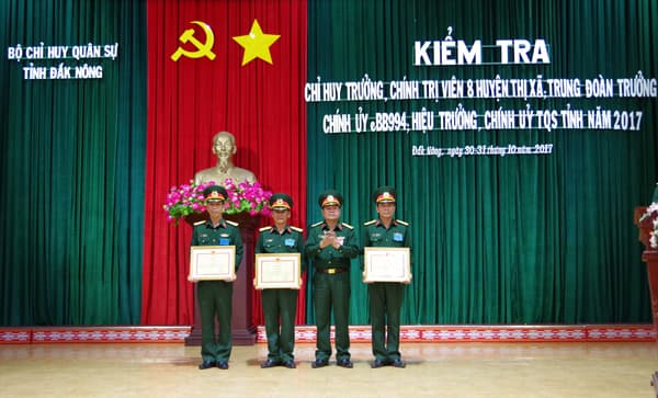 Bộ CHQS tỉnh Đắk Nông kiểm tra Chỉ huy Ban CHQS cấp huyện
