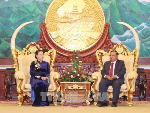 Chủ tịch Quốc hội Nguyễn Thị Kim Ngân dự Lễ động thổ xây dựng Nhà Quốc hội Lào