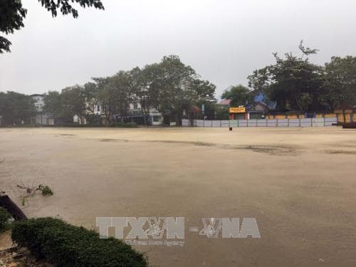 Hơn 4.000 nhà dân ở huyện Hòa Vang, Đà Nẵng bị ngập do mưa lũ