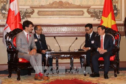 Lãnh đạo Thành phố Hồ Chí Minh tiếp Thủ tướng Canada