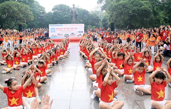 Hơn 5.000 người tham gia “Nhảy! Vì sự tử tế”