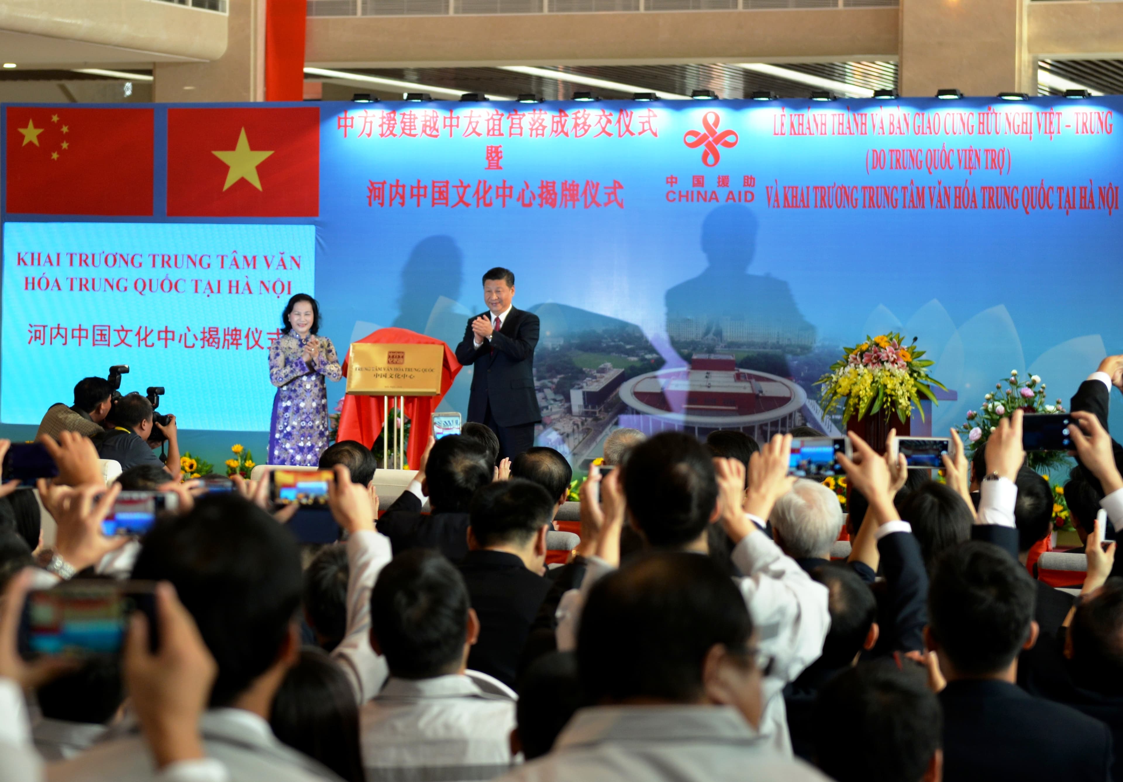 Khánh thành Cung Hữu nghị Việt-Trung
