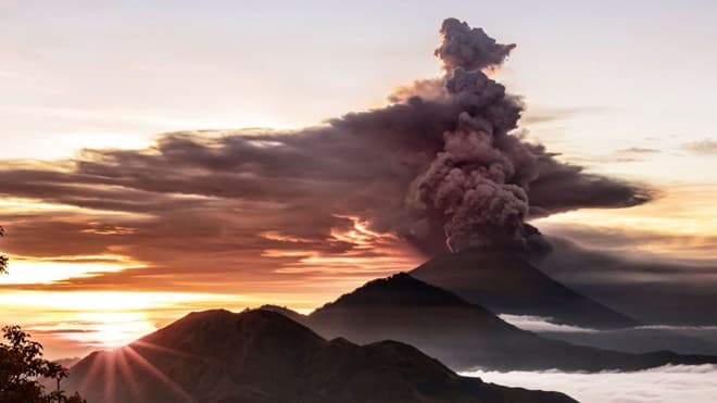 Đại sứ quán Việt Nam tại Indonesia khuyến cáo công dân sớm rời đảo Bali