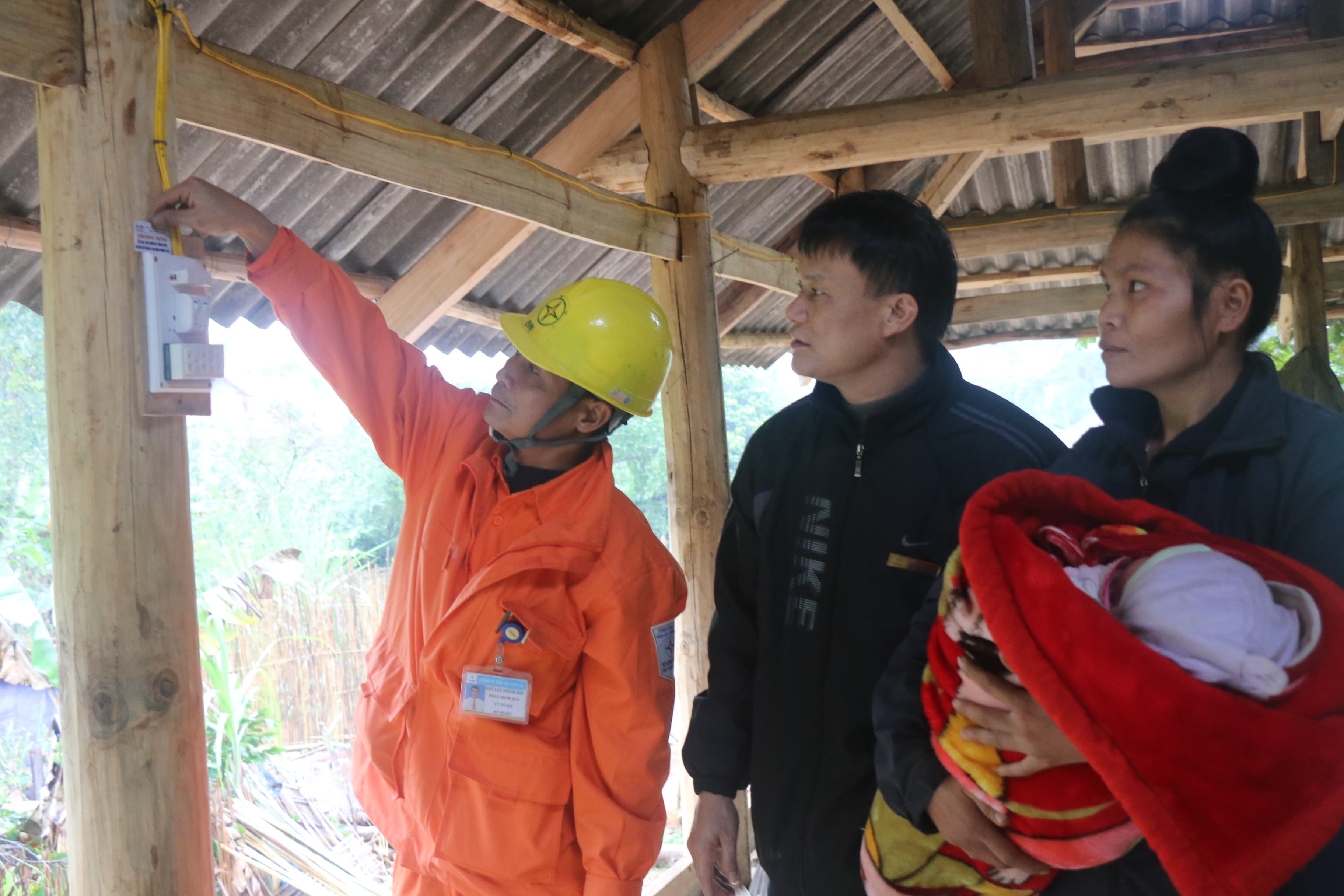 Nhiều hoạt động tri ân hướng đến các gia đình chính sách, hộ nghèo