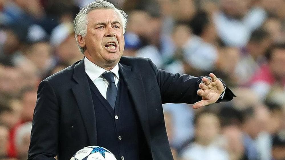 Ancelotti: FIGC như đang bơi trong hỗn mang