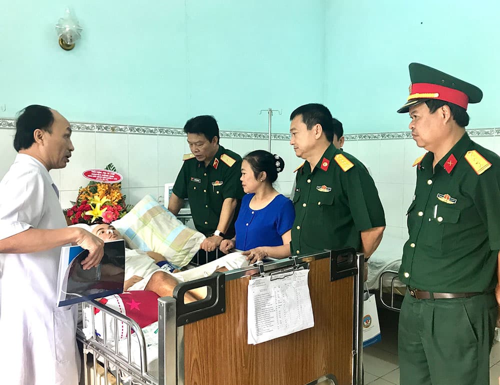 Bệnh nhân đột quỵ được chuyển cấp cứu bằng máy bay từ Trường Sa đã hồi phục