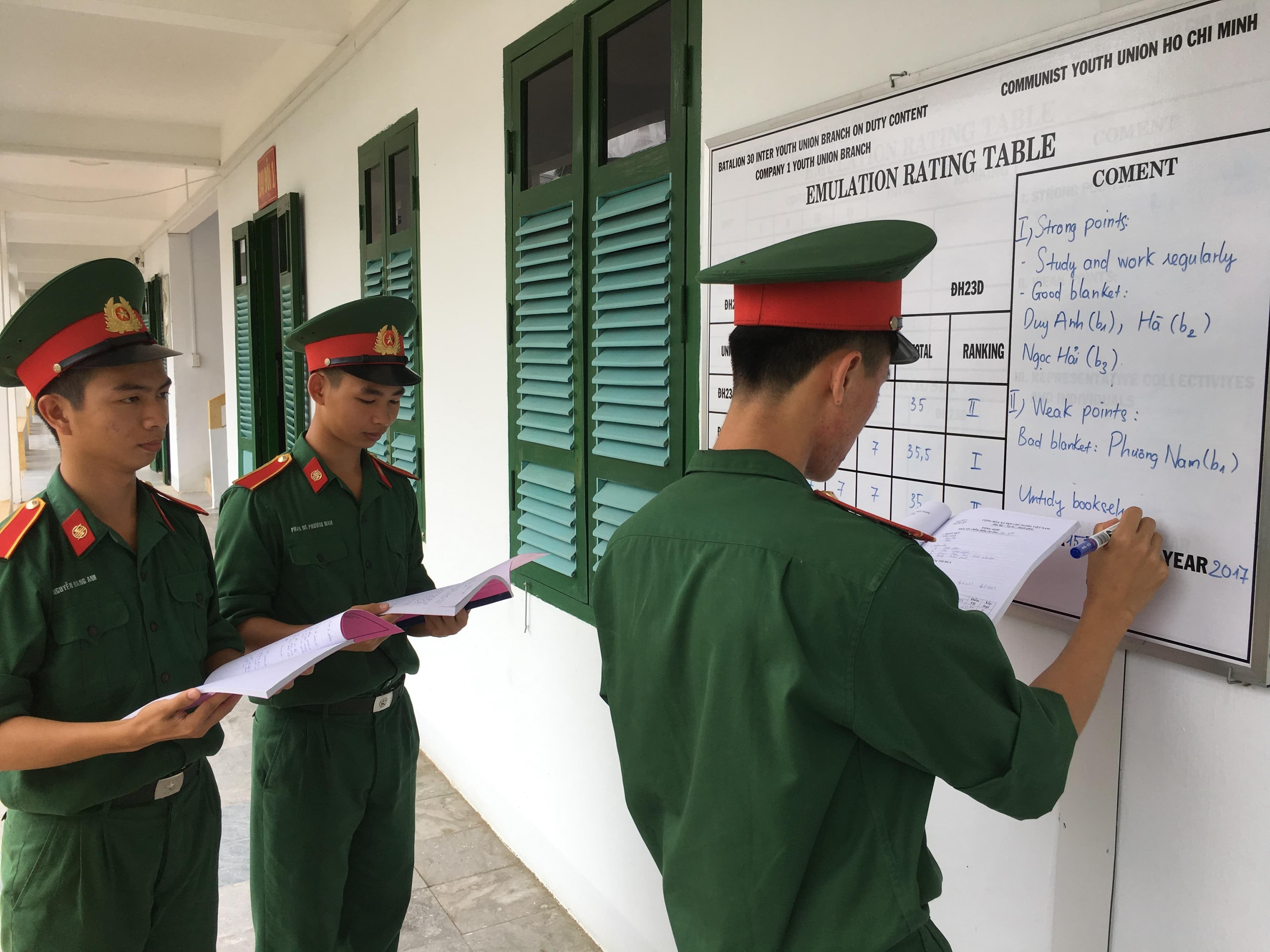 Cách học tiếng Anh ở Trường Sĩ quan Thông tin