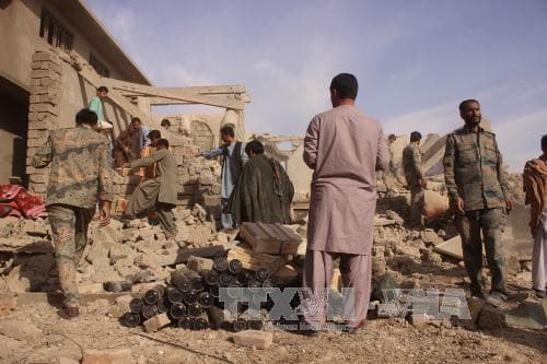 Taliban tấn công các trạm kiểm soát tại Afghanistan, nhiều cảnh sát thiệt mạng