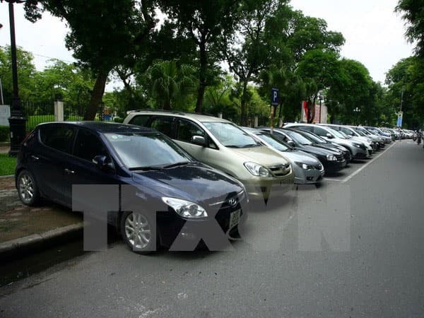 Hà Nội sẽ tăng giá trông giữ ôtô, xe máy từ đầu năm 2018