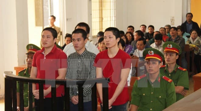 Phạt tù 5 bị cáo về tội “Tuyên truyền chống Nhà nước Cộng hòa xã hội chủ nghĩa Việt Nam”
