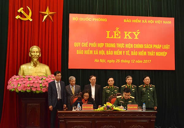 Bộ Quốc phòng và Bảo hiểm xã hội Việt Nam ký quy chế phối hợp