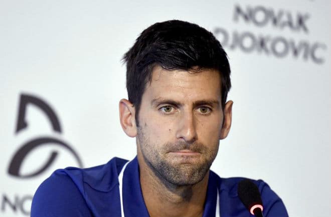 Novak Djokovic dính chấn thương trước thềm Australian Open 2018
